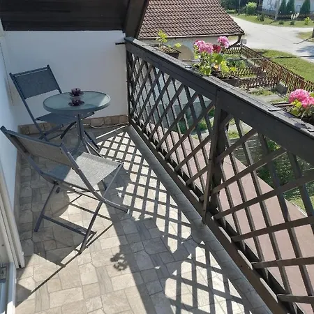 Napraforgo Vendeghaz Holiday home Mezokovesd