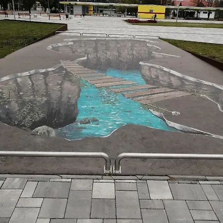 Napraforgo Vendeghaz Мезёкёвешд